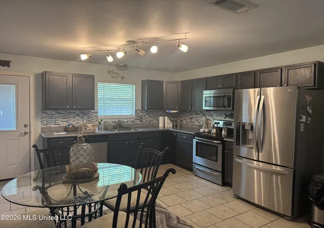 Homes for sale in Long Beach, MS | 126 N Seashore Ave, Long Beach, MS 39560 | MLS# 4154832