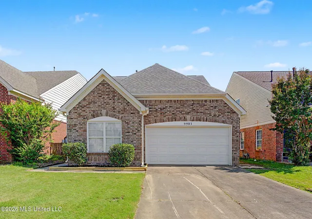 Homes for sale in Olive Branch, MS | 9903 White Poplar Dr, Olive Branch, MS 38654 | MLS# 4154621