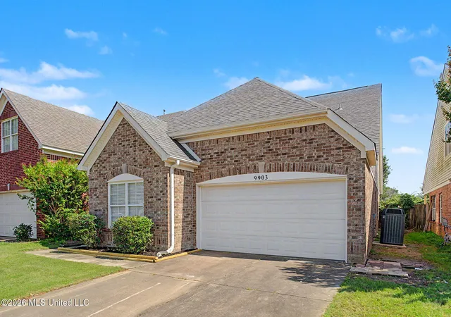 Homes for sale in Olive Branch, MS | 9903 White Poplar Dr, Olive Branch, MS 38654 | MLS# 4154621