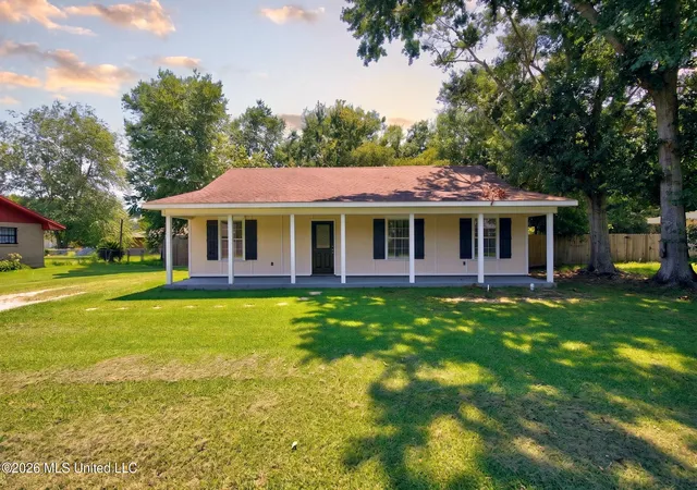 Homes for sale in Long Beach, MS | 199 Mccaughan Ave, Long Beach, MS 39560 | MLS# 4154681