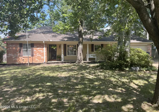 Homes for sale in Olive Branch, MS | 6275 Cherokee Dr, Olive Branch, MS 38654 | MLS# 4154646