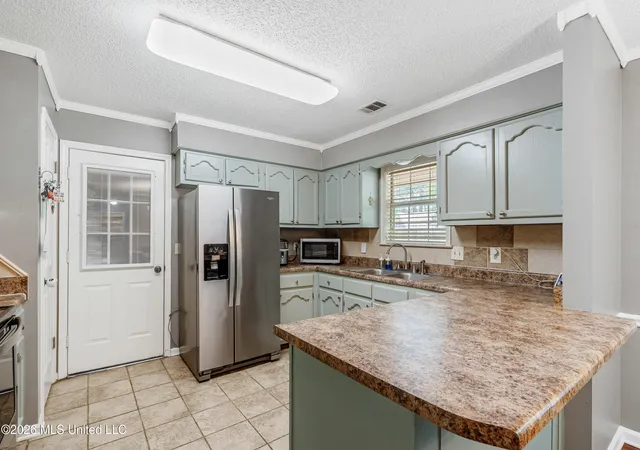 Homes for sale in Olive Branch, MS | 6275 Cherokee Dr, Olive Branch, MS 38654 | MLS# 4154646