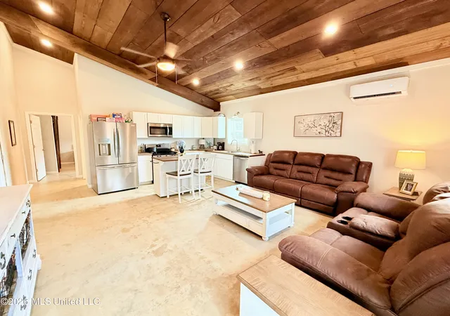 Homes for sale in Gore Springs, MS | 2495 Gore Springs Rd, Gore Springs, MS 38929 | MLS# 4154708