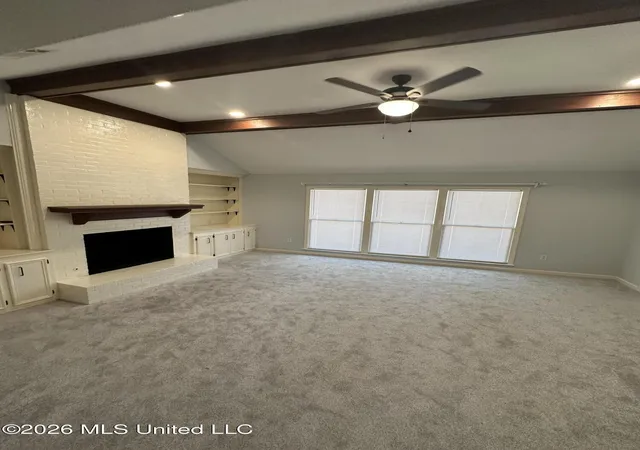 Photo 3 of Single family home for sale at 1528 Tracewood Dr, Jackson, MS 39211 | MLS# 4156623 | Listing updated on 2026-07-28