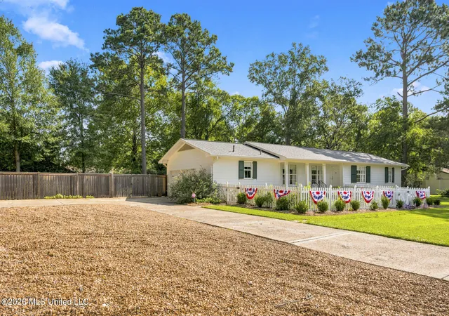 4th image of 208 Saint Augustine Dr, Madison, MS 39110 | MLS# 4154653
