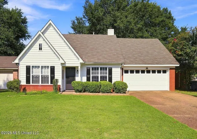 Photo 1 of Sale Pending at 5871 Kentwood, Horn Lake, MS 38637 | MLS# 4157722 | Listing updated on 2026-08-06