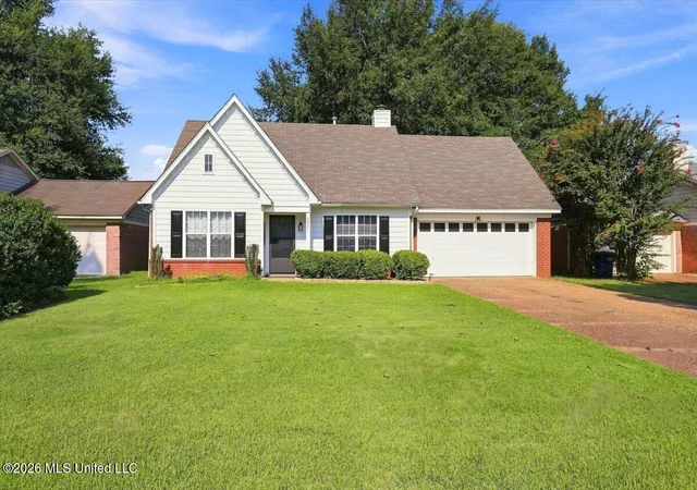 Photo 3 of Sale Pending at 5871 Kentwood, Horn Lake, MS 38637 | MLS# 4157722 | Listing updated on 2026-08-06