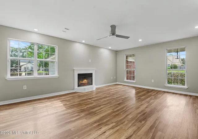 Photo 4 of Single family home for sale at 1965 Bayside Dr, Biloxi, MS 39532 | MLS# 4154678 | Listing updated on 2026-09-04
