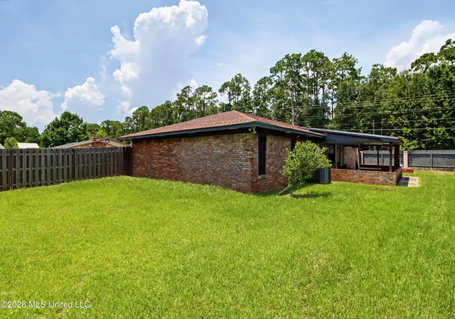 4th image of 631 Michelle Dr, Biloxi, MS 39532 | MLS# 4155363