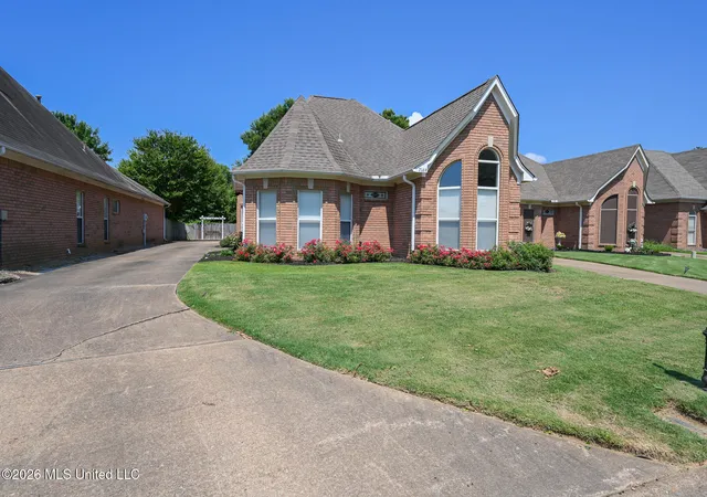 Photo 3 of Single family home for sale at 7169 N Swinnea Ridge, Southaven, MS 38671 | MLS# 4154745 | Listing updated on 2026-09-11