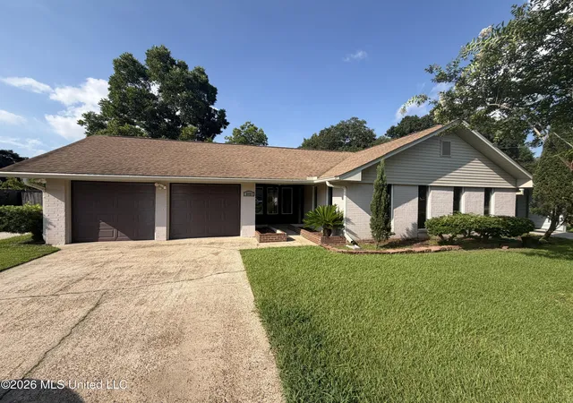 36th image of 2421 Sunkist Country Club Rd, Biloxi, MS 39532 | MLS# 4154685