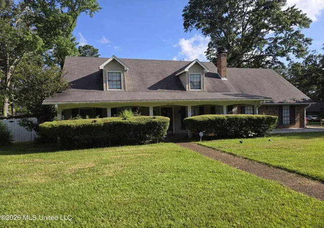 Homes for sale in Clinton, MS | 205 Casa Grande Dr, Clinton, MS 39056 | MLS# 4155537