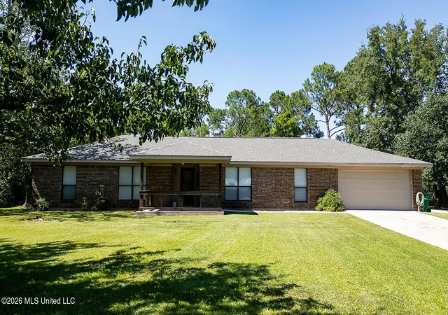 Homes for sale in Vancleave, MS | 13200 Pine Ave, Vancleave, MS 39565 | MLS# 4154689