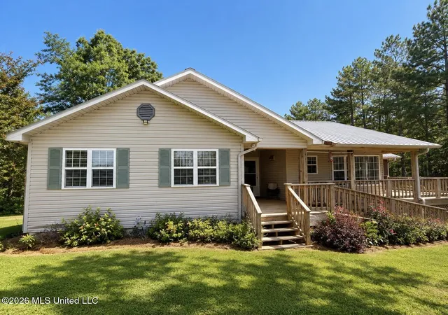 Homes for sale in Thaxton, MS | 2903 Hunter Rd, Thaxton, MS 38871 | MLS# 4154715