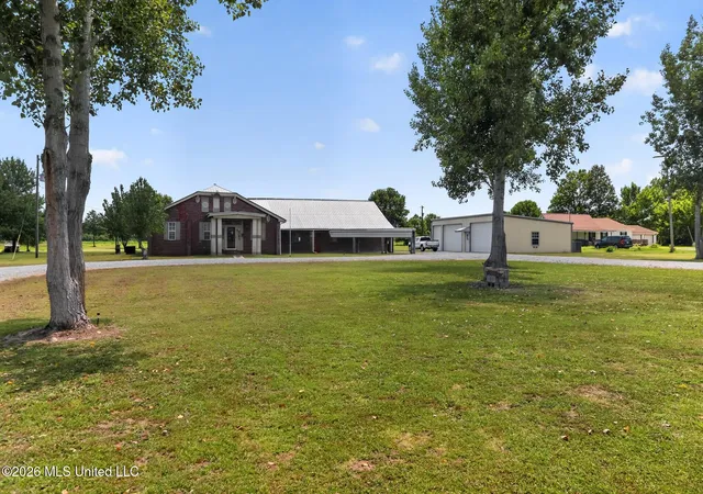 Homes for sale in Clarksdale, MS | 10644 Hwy 322 Bellview Rd, Clarksdale, MS 38614 | MLS# 4154828