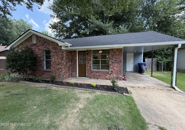 Homes for sale in Horn Lake, MS | 6670 Embassy Cir, Horn Lake, MS 38637 | MLS# 4154878