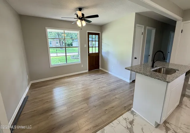Homes for sale in Horn Lake, MS | 6670 Embassy Cir, Horn Lake, MS 38637 | MLS# 4154878