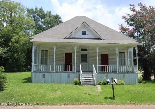 Homes for sale in Brookhaven, MS | 802 Union St, Brookhaven, MS 39601 | MLS# 4155089