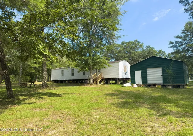 Photo 3 of Manufactured home for sale at 4 Grassy Ln, Poplarville, MS 39470 | MLS# 4154770 | Listing updated on 2026-07-05
