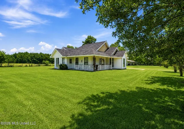 Homes for sale in Bay Saint Louis, MS | 6055 Carlton France Rd, Bay Saint Louis, MS 39520 | MLS# 4154790