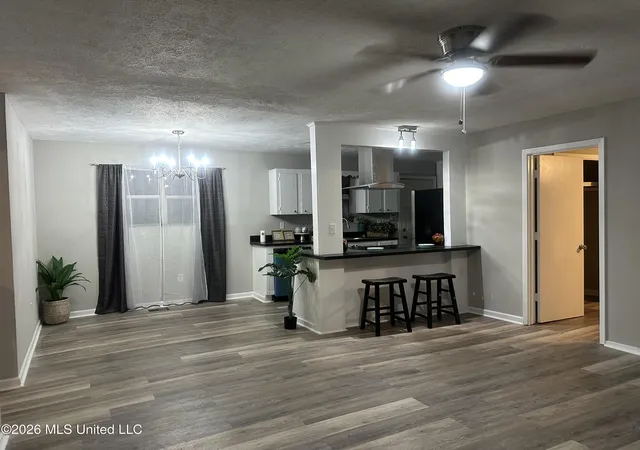 2nd image of 1249 Saint Augustine Dr, Pearl, MS 39208 | MLS# 4154796