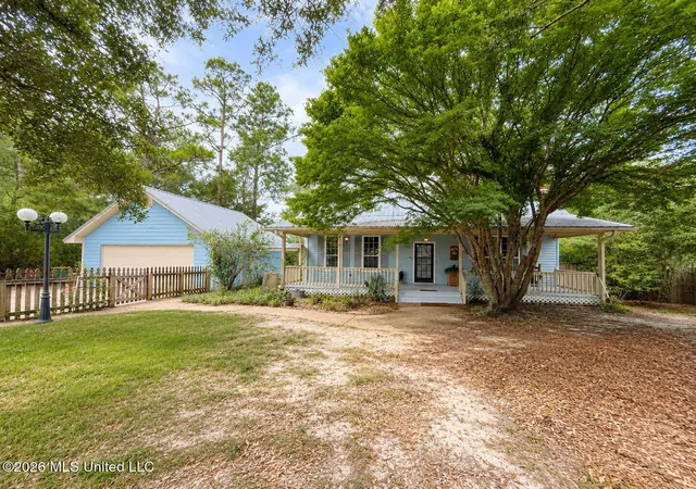 Homes for sale in Saucier, MS | 19635 E Riverline Dr, Saucier, MS 39574 | MLS# 4154899