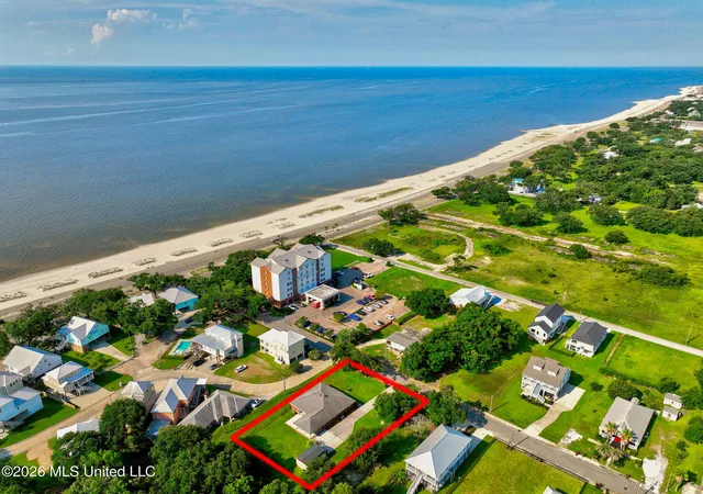 Homes for sale in Long Beach, MS | 447 Russell Ave, Long Beach, MS 39560 | MLS# 4154816