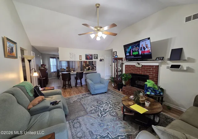Homes for sale in Horn Lake, MS | 4364 Shadow Ridge Dr, Horn Lake, MS 38637 | MLS# 4154822