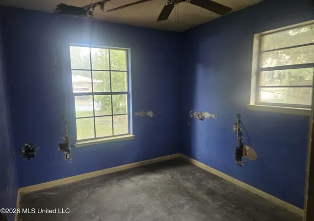 Homes for sale in Gautier, MS | 2307 W Park Dr, Gautier, MS 39553 | MLS# 4154830
