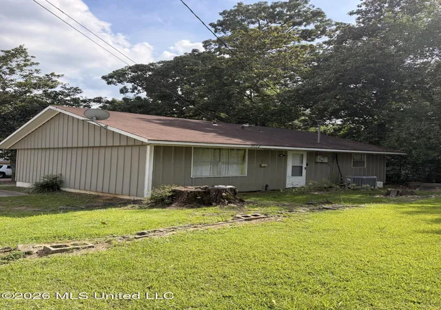 Homes for sale in Mc Comb, MS | 600 Earl St, Mc Comb, MS 39648 | MLS# 4154848