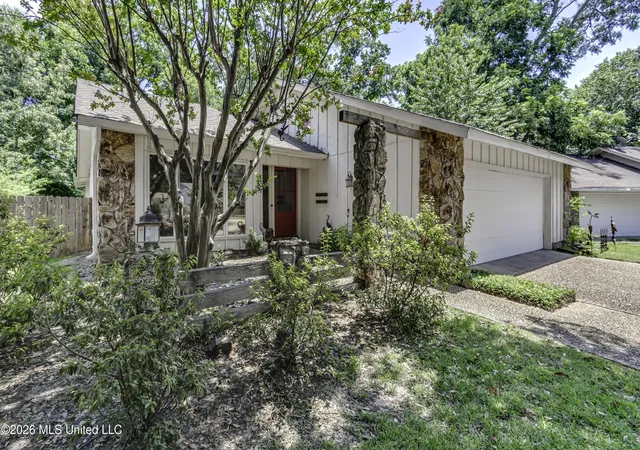Homes for sale in Madison, MS | 1116 Benbrook Dr, Madison, MS 39110 | MLS# 4155209