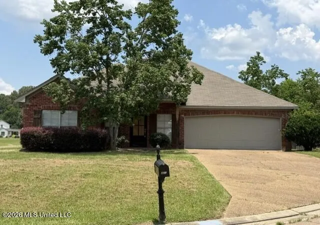 Photo 1 of Sale Pending at 401 Ivy Ct, Pearl, MS 39208 | MLS# 4154891 | Listing updated on 2026-09-14