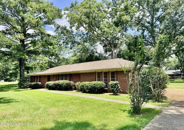 Homes for sale in Taylorsville, MS | 209 Swor St, Taylorsville, MS 39168 | MLS# 4154879