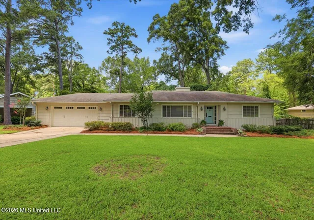1st image of 1070 Buckley Dr, Jackson, MS 39206 | MLS# 4155232