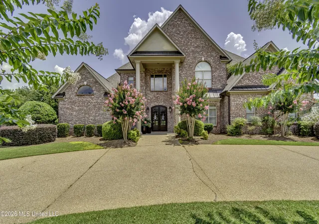 Homes for sale in Ridgeland, MS | 107 Carlton Blvd, Ridgeland, MS 39157 | MLS# 4154884