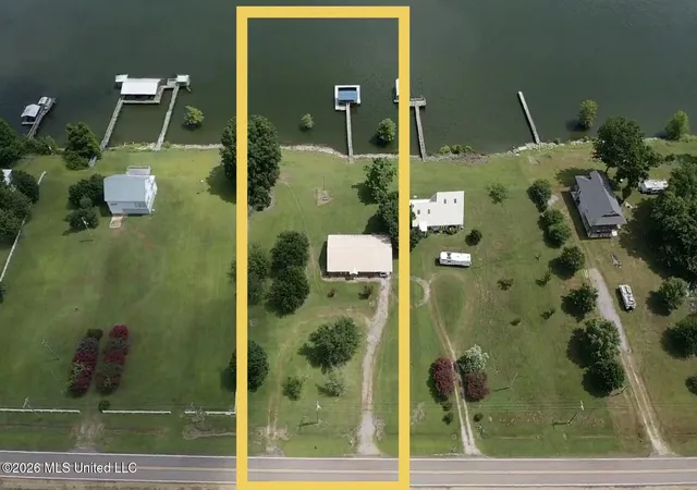 Homes for sale in Vicksburg, MS | 3568 Eagle Lake Shore Rd, Vicksburg, MS 39183 | MLS# 4154964