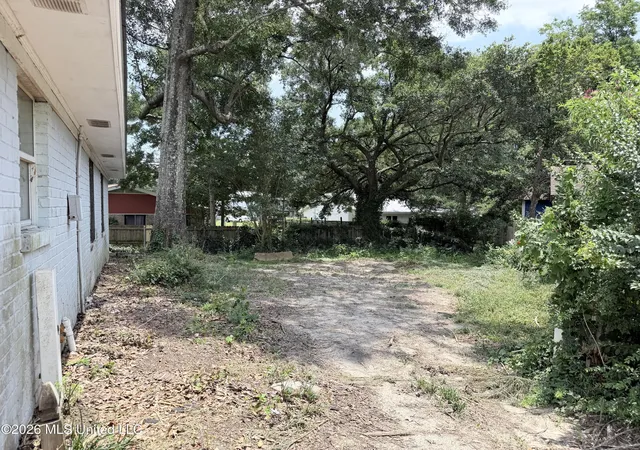 Homes for sale in Gulfport, MS | 11065 E Dogwood Dr, Gulfport, MS 39503 | MLS# 4154887