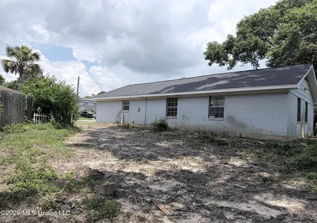 Homes for sale in Gulfport, MS | 11065 E Dogwood Dr, Gulfport, MS 39503 | MLS# 4154887