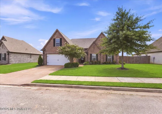 Homes for sale in Hernando, MS | 3300 Magnolia Bloom Dr, Hernando, MS 38632 | MLS# 4154992