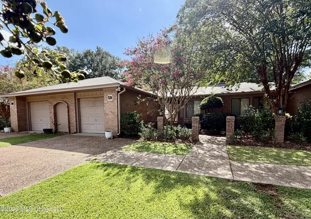 Photo 3 of Single family home for sale at 59 Shore Dr, Clinton, MS 39056 | MLS# 4158885 | Listing updated on 2026-08-27