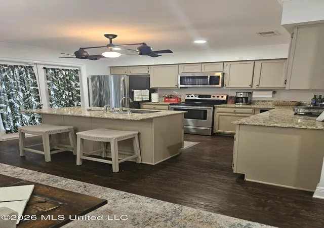 Photo 4 of Townhouse for sale at 495 Popp's Fry Rd, Biloxi, MS 39531 | MLS# 4156701 | Listing updated on 2026-07-22