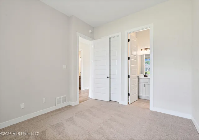 Photo 4 of Single family home for sale at 3394 Blooming Grv Rd, Olive Branch, MS 38654 | MLS# 4154933 | Listing updated on 2026-09-15
