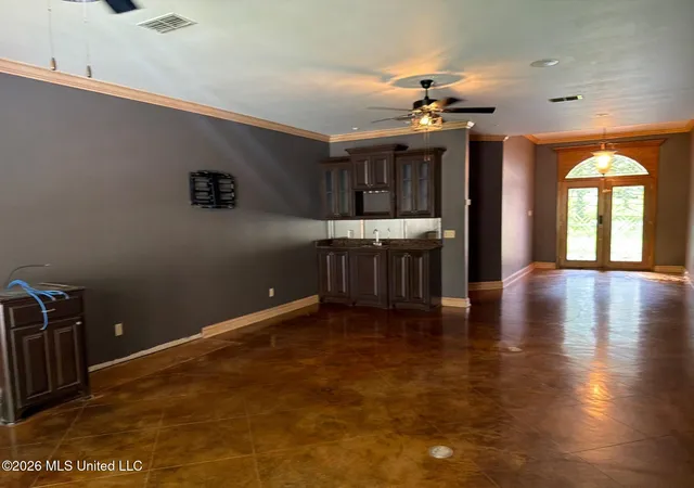 Homes for sale in Summit, MS | 1058 Clabber Creek Dr, Summit, MS 39666 | MLS# 4154957