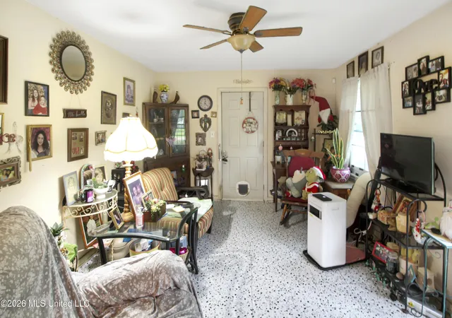 Photo 3 of Single family home for sale at 5155 Barrier Pl, Jackson, MS 39204 | MLS# 4154962 | Listing updated on 2026-09-10