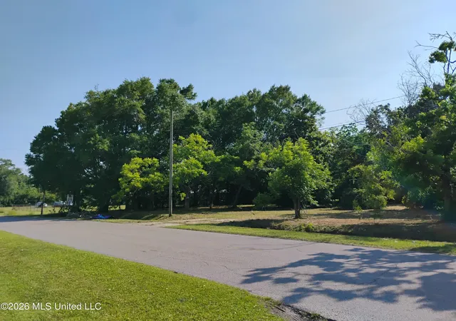 Photo 3 of Land for sale at 2001 30th Street, Gulfport, MS 39501 | MLS# 4154965 | Listing updated on 2026-07-15