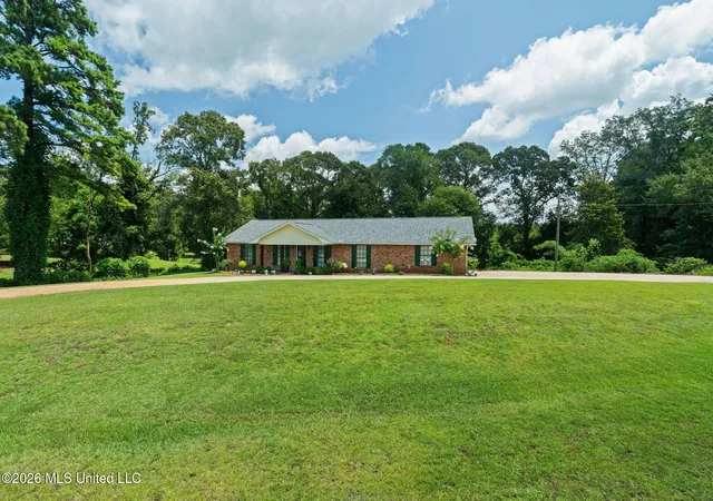 Homes for sale in Columbia, MS | 606 Pierce Rd, Columbia, MS 39429 | MLS# 4155026