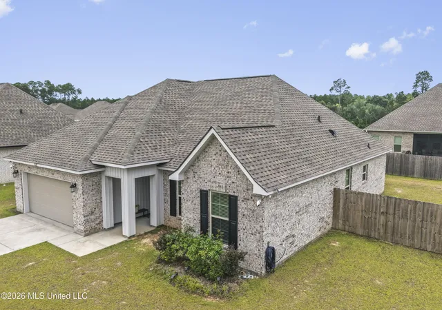 Homes for sale in Ocean Springs, MS | 11629 Rosalie Pl, Ocean Springs, MS 39564 | MLS# 4155008
