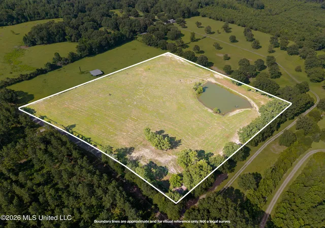 Homes for sale in Lumberton, MS | 628 Baxterville Rd, Lumberton, MS 39455 | MLS# 4154982