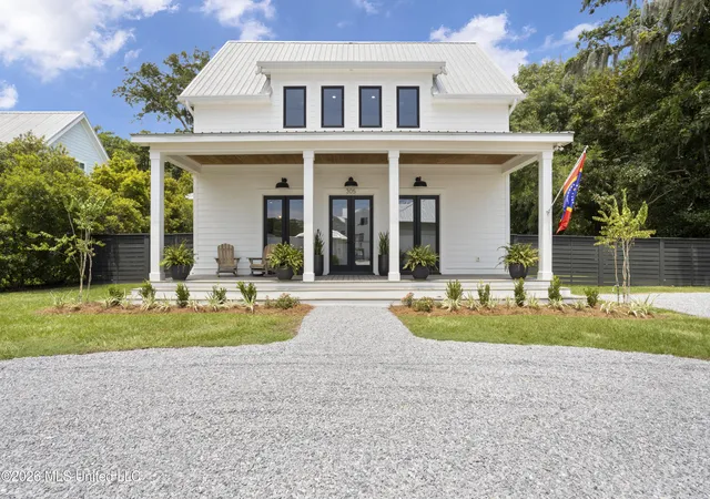 2nd image of 305 Beach Hill Rd, Ocean Springs, MS 39564 | MLS# 4155112