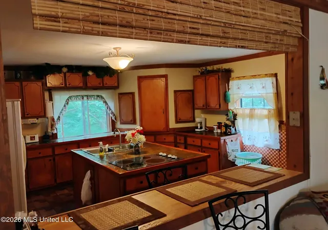 Photo 3 of Single family home for sale at 2025 Hendrix Rd, Coffeeville, MS 38922 | MLS# 4155022 | Listing updated on 2026-08-03